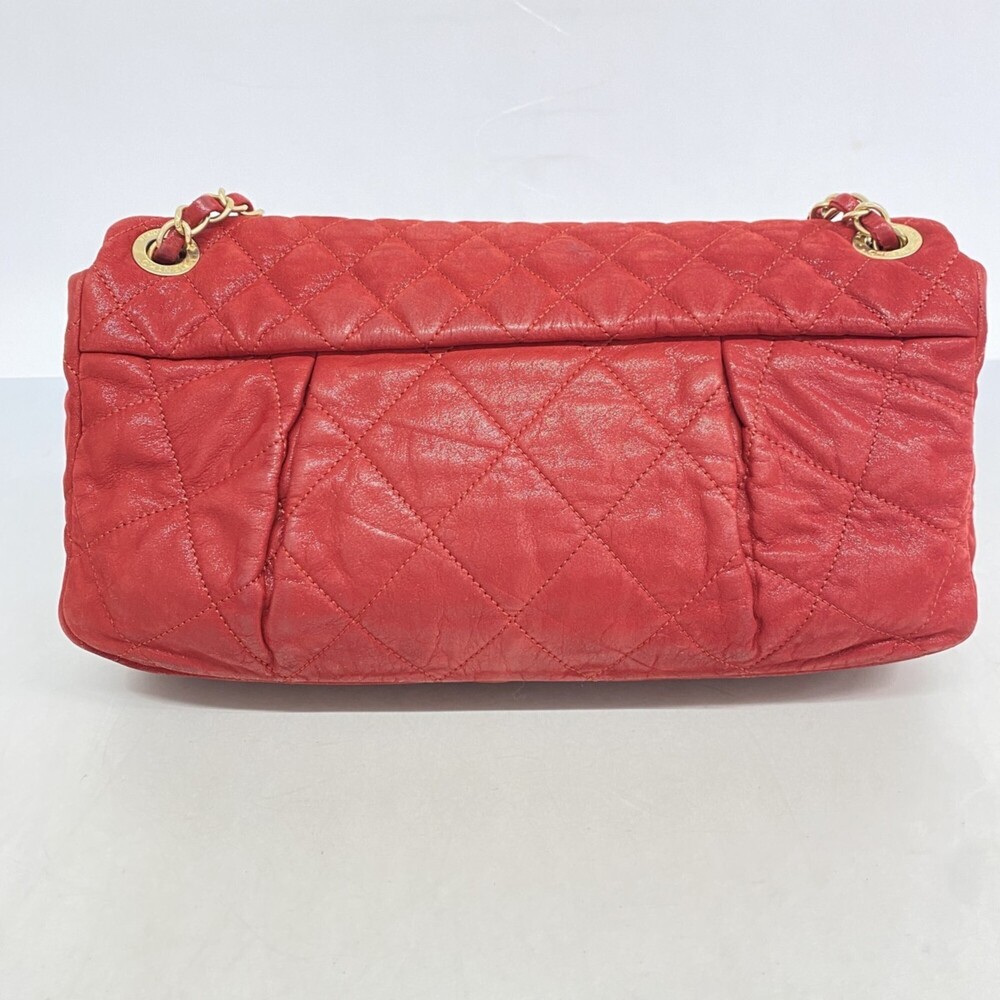 CHANEL Red Leather Shoulder Bag - Picture 12 of 13